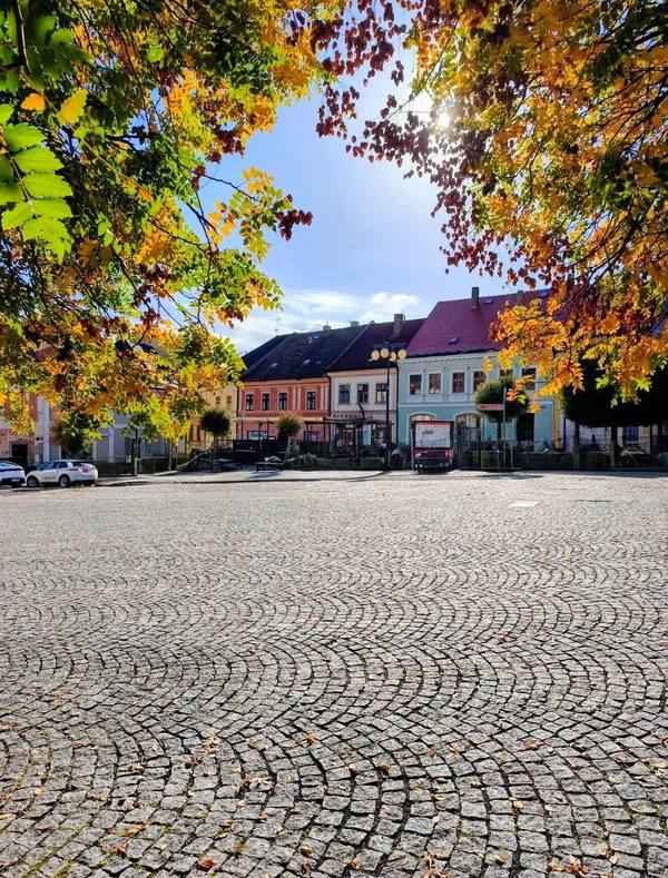 Podzimní Palackého náměstí